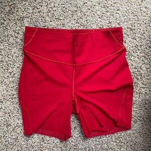 Lululemon wonder train biker shorts